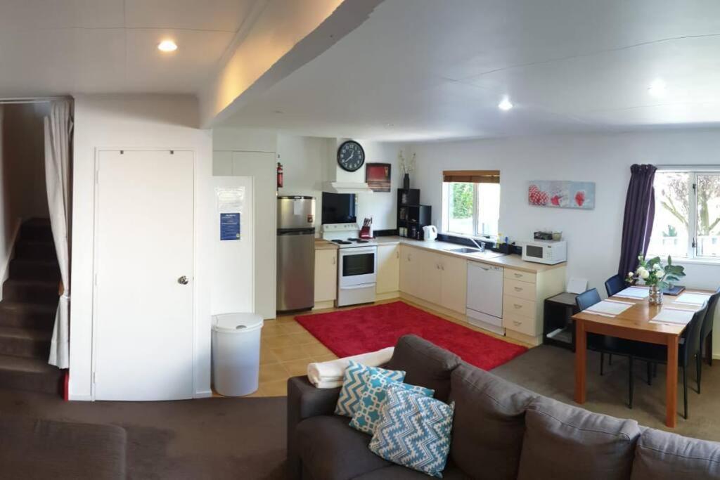 Central Cozy House - 10 Min Walk To Town Queenstown Bagian luar foto