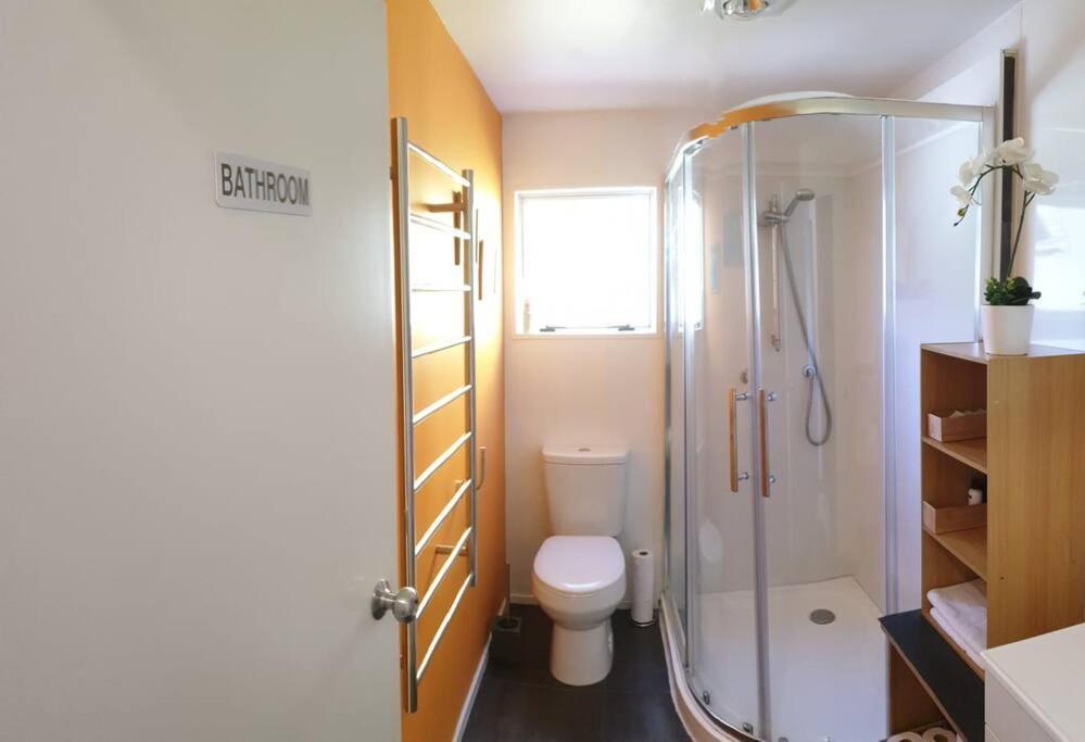 Central Cozy House - 10 Min Walk To Town Queenstown Bagian luar foto